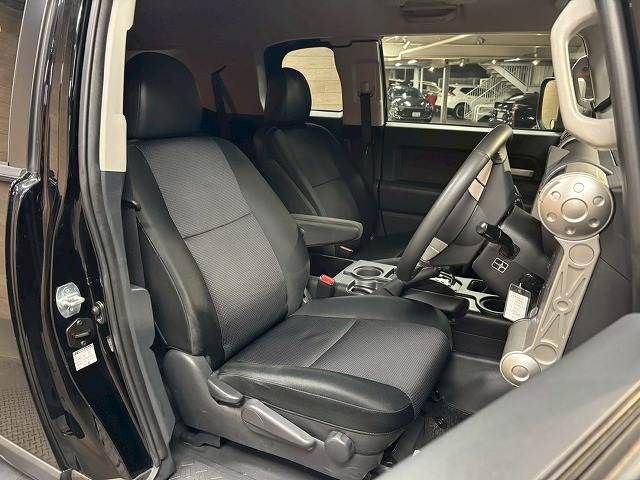 TOYOTA FJ CRUISER 4WD 2017