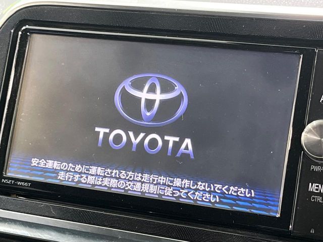 TOYOTA SIENTA HYBRID 2017