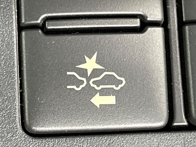 TOYOTA SIENTA HYBRID 2017