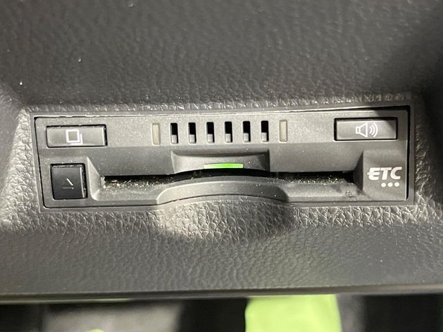 TOYOTA YARIS HYBRID 2022