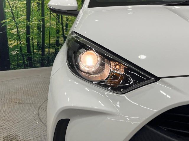 TOYOTA YARIS HYBRID 2022