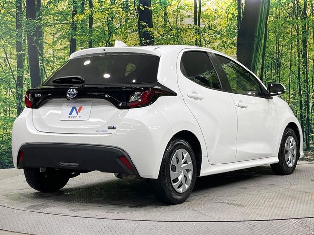 TOYOTA YARIS HYBRID 2022