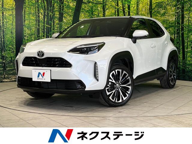 TOYOTA YARIS CROSS 2025