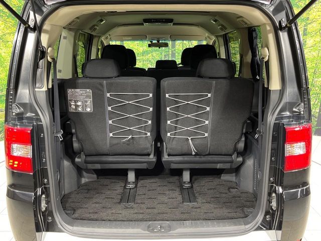 MITSUBISHI DELICA D:5 4WD 2014