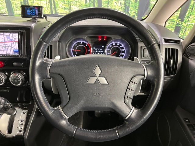 MITSUBISHI DELICA D:5 4WD 2014