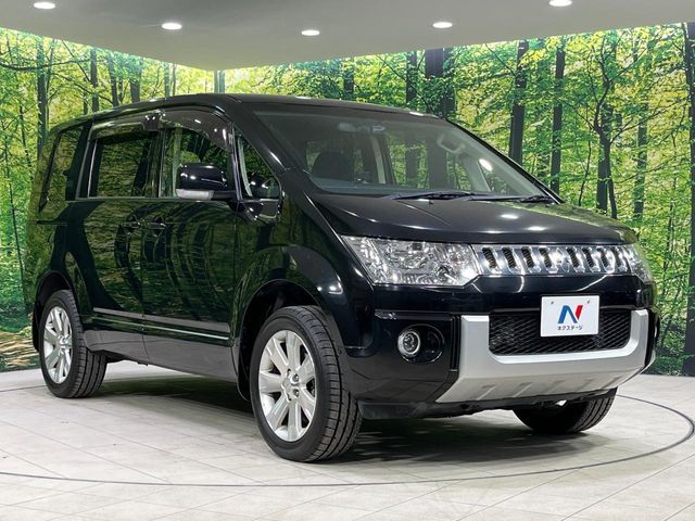 MITSUBISHI DELICA D:5 4WD 2014
