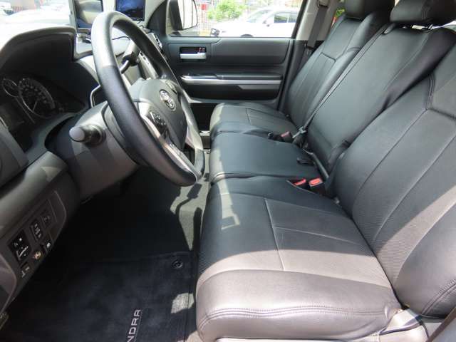 TOYOTA TANDORA 2WD 2014