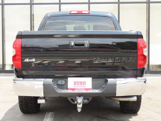 TOYOTA TANDORA 2WD 2014