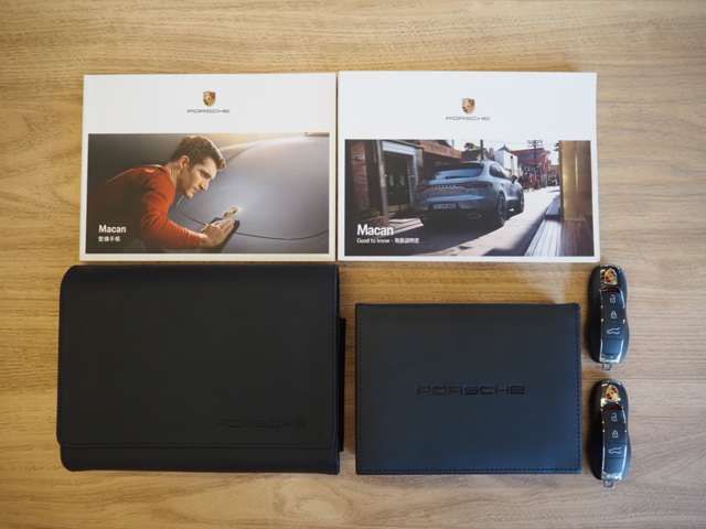 PORSCHE PORSCHE Macan 2021