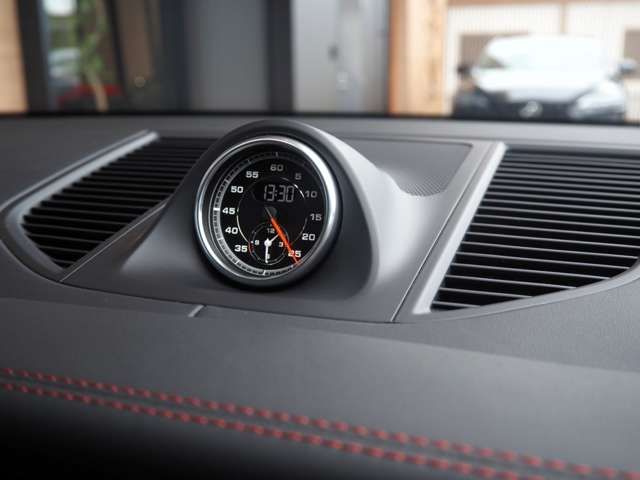 PORSCHE PORSCHE Macan 2021