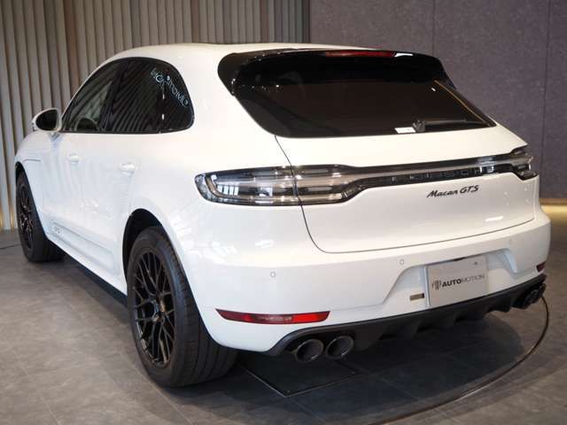 PORSCHE PORSCHE Macan 2021