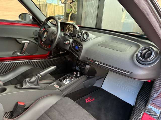 ALFAROMEO ALFAROMEO 4C 2015