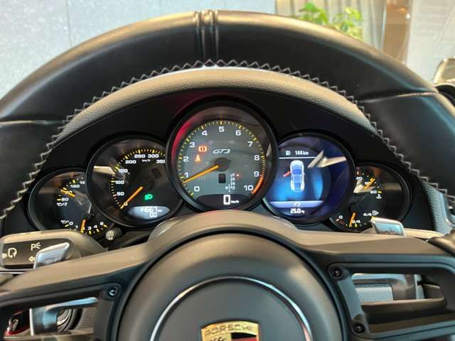 PORSCHE PORSCHE 911 2019