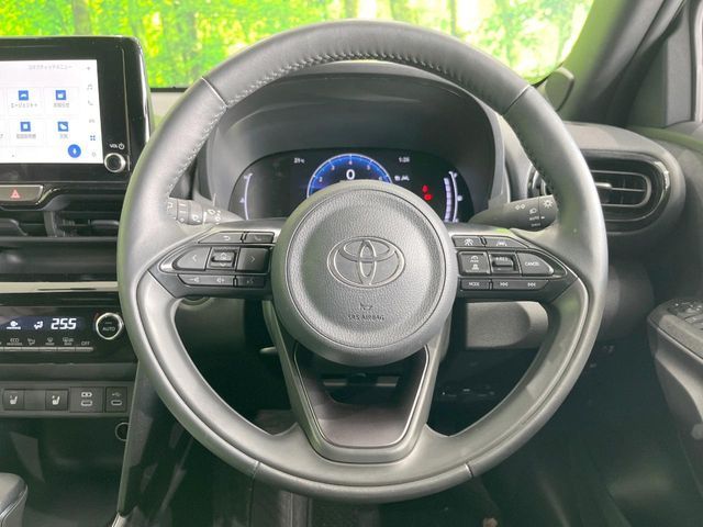 TOYOTA YARIS CROSS 2025