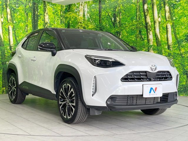 TOYOTA YARIS CROSS 2025