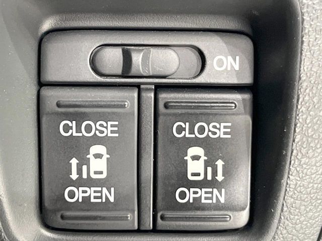 HONDA N BOX CUSTOM 2017