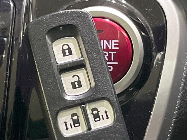 HONDA N BOX CUSTOM 2017