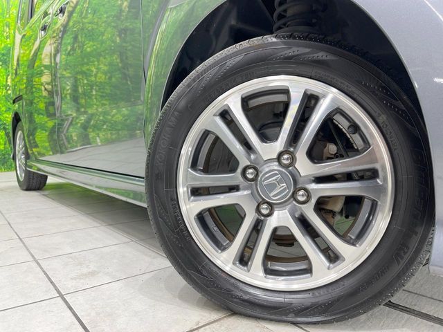 HONDA N BOX CUSTOM 2017