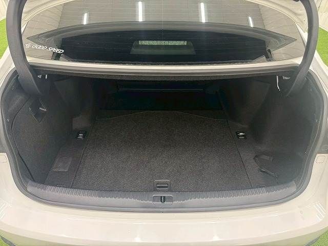 TOYOTA LEXUS IS300h 2014