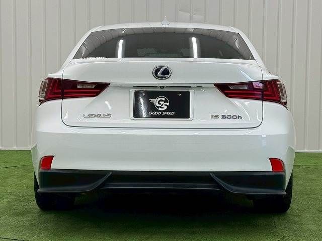 TOYOTA LEXUS IS300h 2014