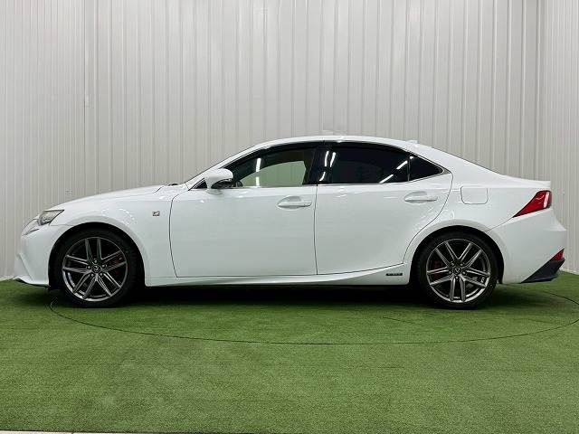 TOYOTA LEXUS IS300h 2014