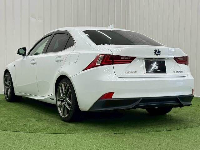 TOYOTA LEXUS IS300h 2014