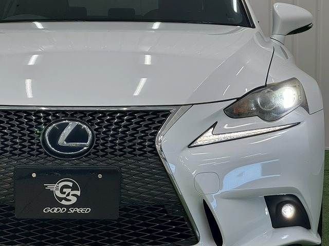 TOYOTA LEXUS IS300h 2014