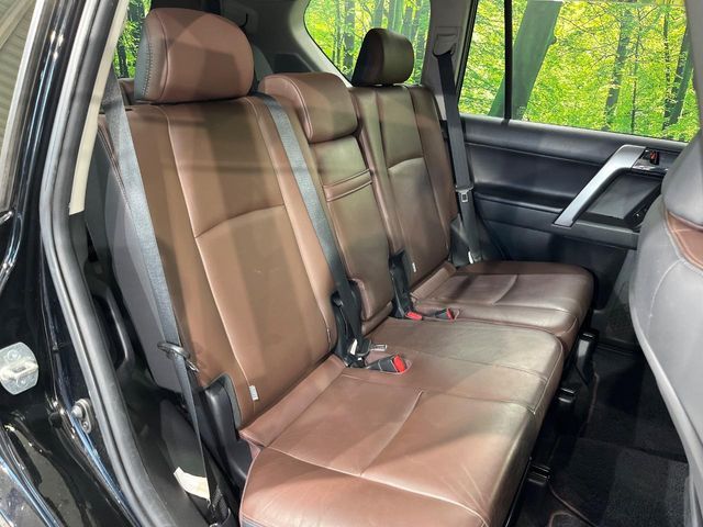 TOYOTA LANDCRUISER PRADO 2016