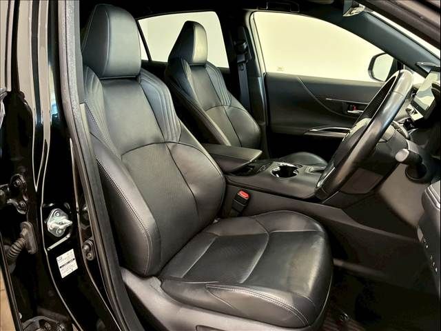 TOYOTA HARRIER HYBRID 2021