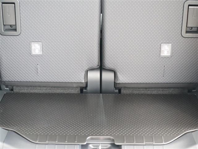 DAIHATSU TANTO FAN CROSS 2025