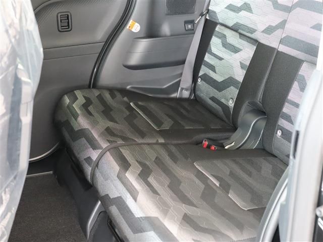 DAIHATSU TANTO FAN CROSS 2025