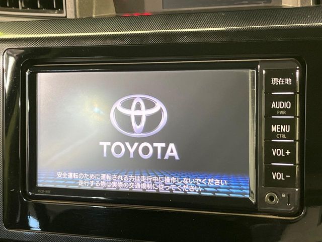 TOYOTA ROOMY 2017