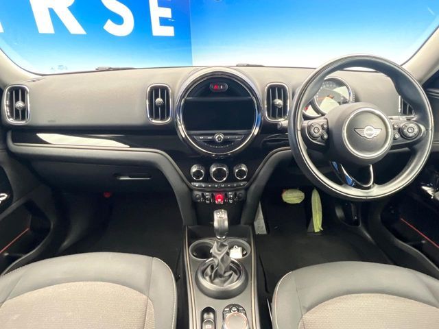 BMW BMW MINI COOPER D CROSSOVER 2017