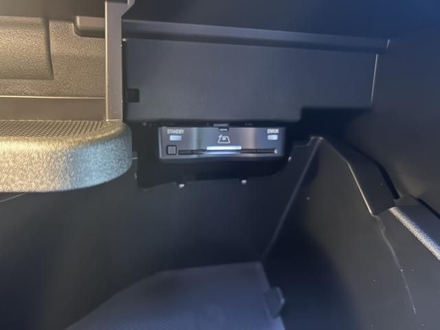 MERCEDES BENZ MERCEDES BENZ EQB 2025