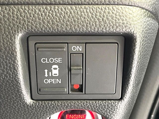 HONDA N BOX CUSTOM 2021