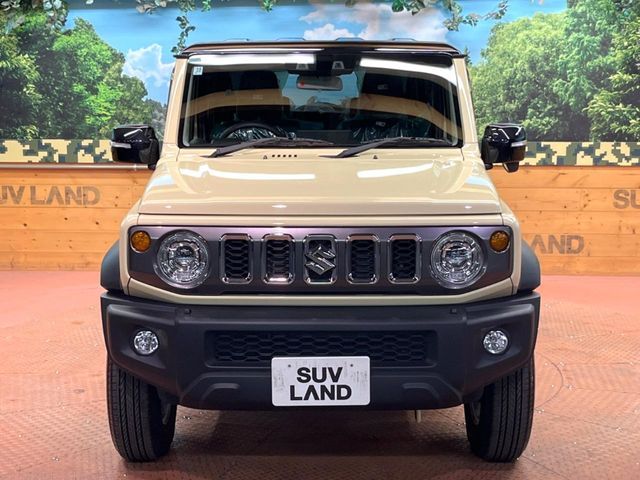 SUZUKI JIMNY NOMADE 2025