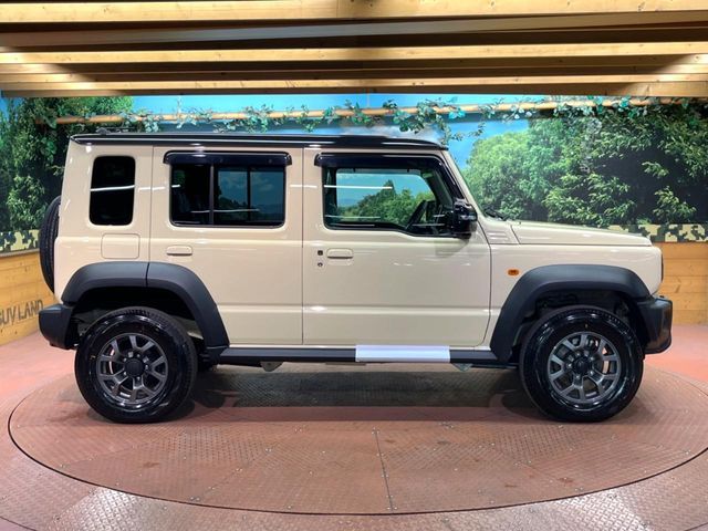 SUZUKI JIMNY NOMADE 2025