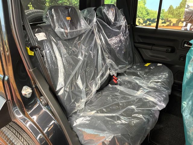 SUZUKI JIMNY NOMADE 2025