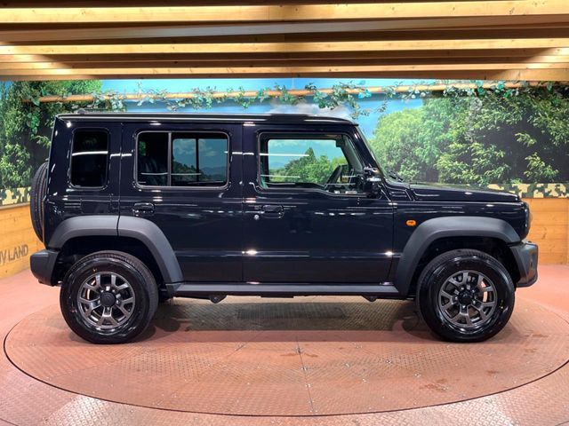 SUZUKI JIMNY NOMADE 2025