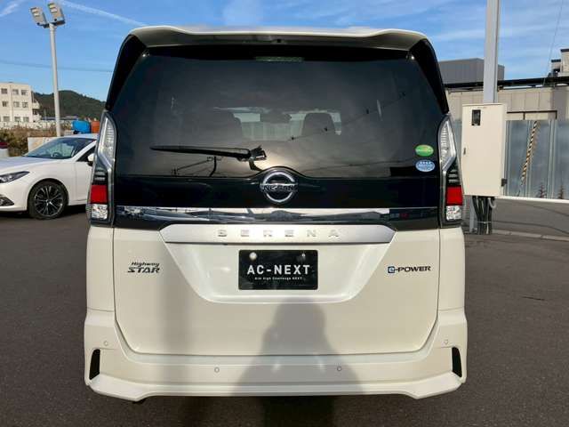 NISSAN SERENA  WG 2018