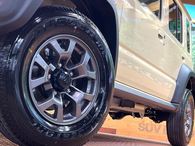 SUZUKI JIMNY NOMADE 2025