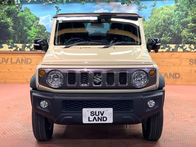 SUZUKI JIMNY NOMADE 2025