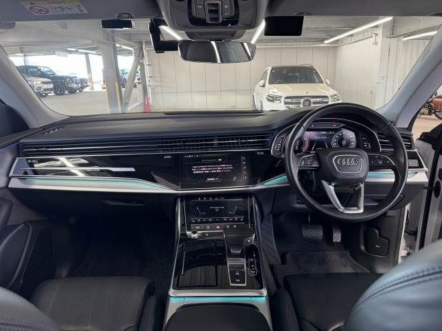 AUDI AUDI Q8 2019