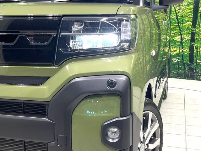 DAIHATSU TANTO FAN CROSS 2023