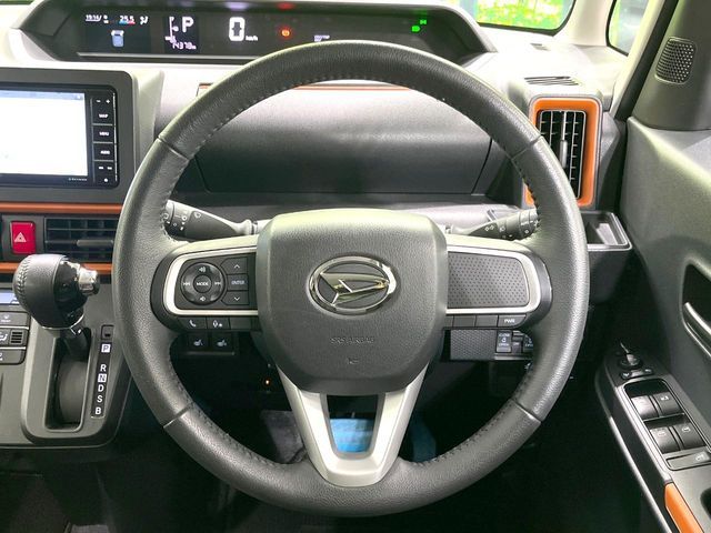 DAIHATSU TANTO FAN CROSS 2023