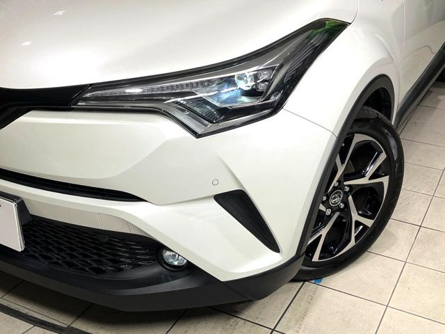 TOYOTA C-HR 2019