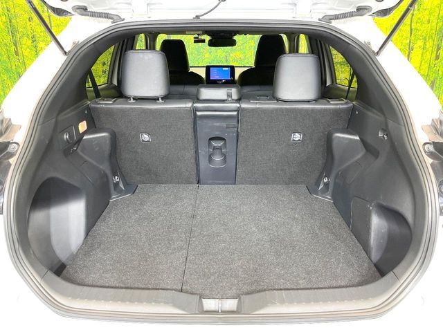 TOYOTA YARIS CROSS 2025