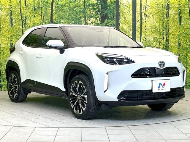 TOYOTA YARIS CROSS 2025