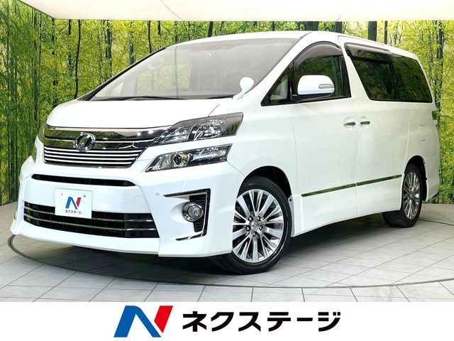 TOYOTA VELLFIRE 2013