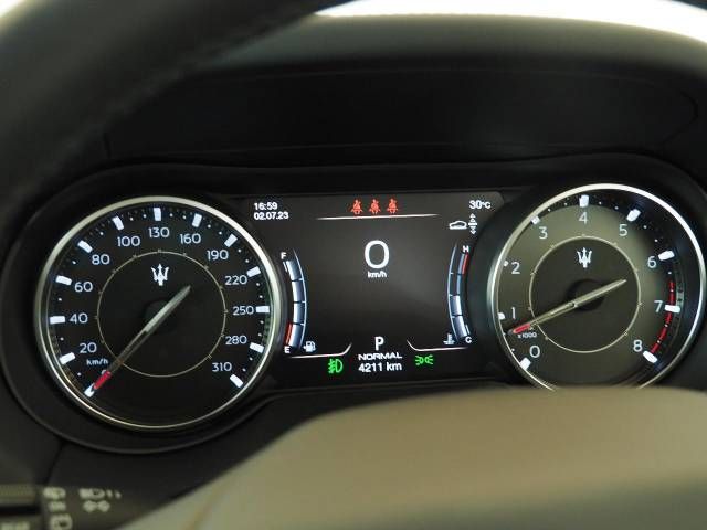 MASERATI MASERATI Levante 2022